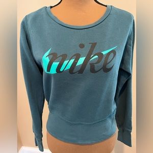 Nike pull-over sweatshirt